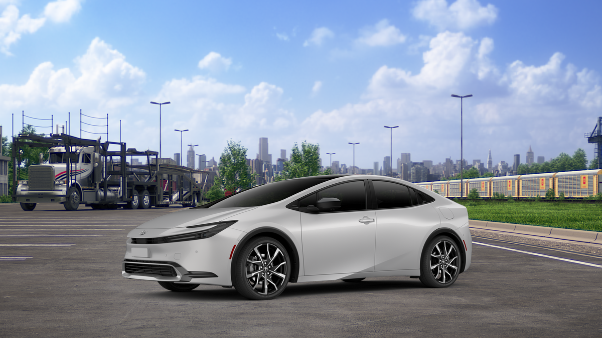 2026 Toyota Prius Plug-in Hybrid XSE Premium photo 2