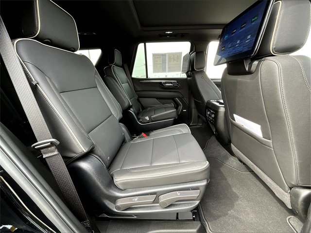 2025 Chevrolet Tahoe Premier photo 15