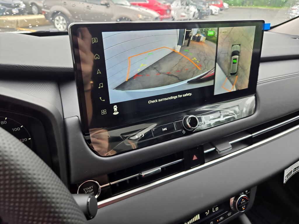 2025 Mitsubishi Outlander SE photo 22