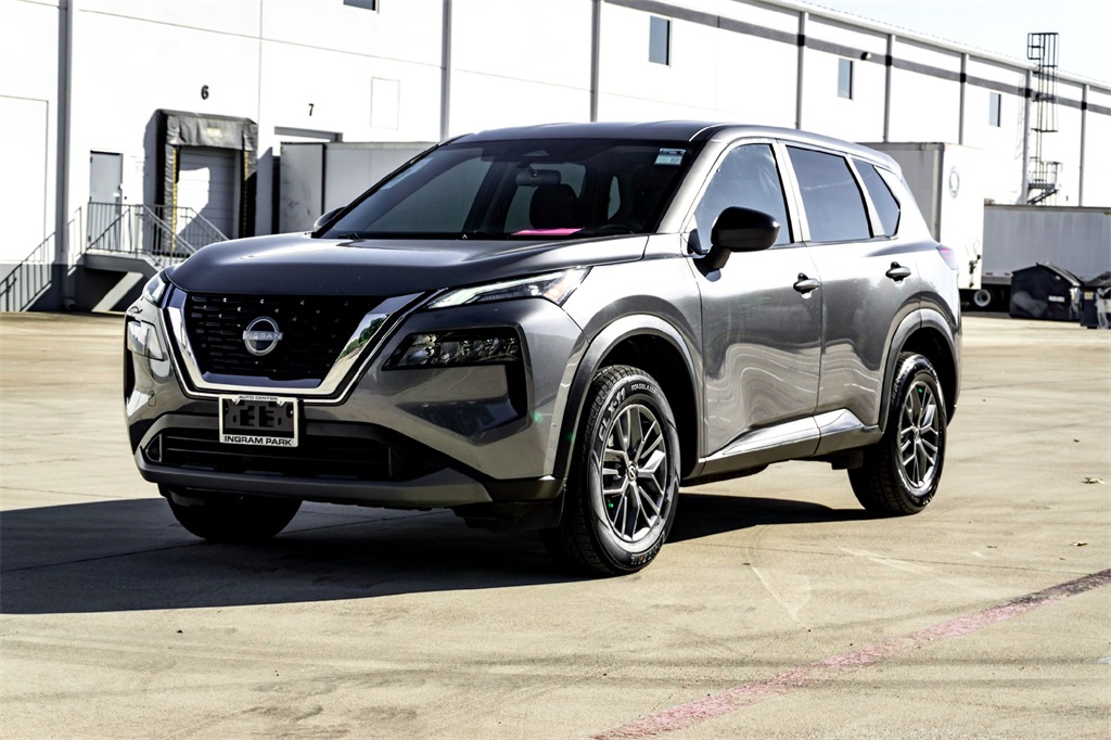 2023 Nissan Rogue S photo 8