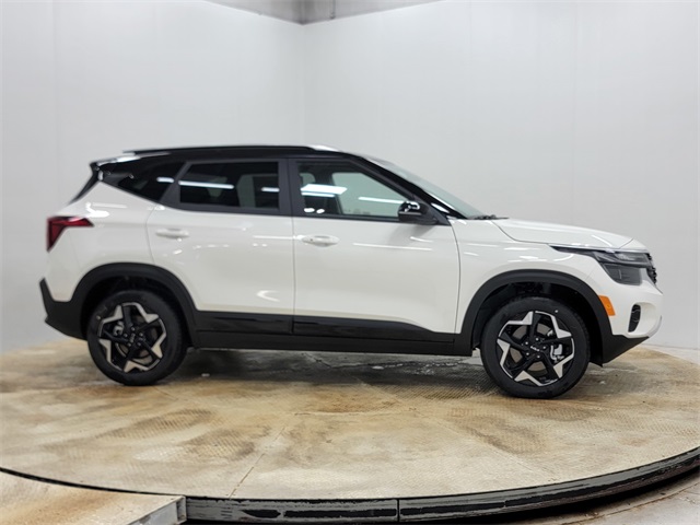 2026 Kia Seltos S photo 3