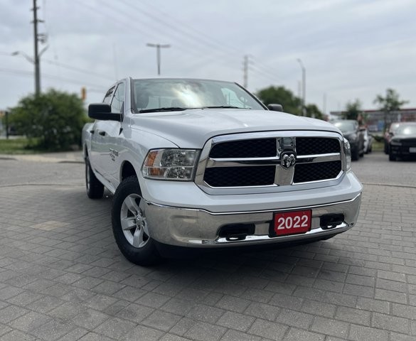 2022 Ram 1500 Classic SLT