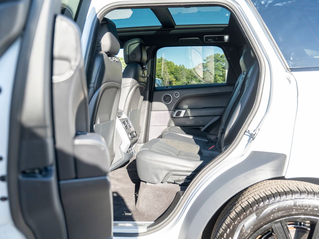 2022 Land Rover Range Rover Sport HST photo 25