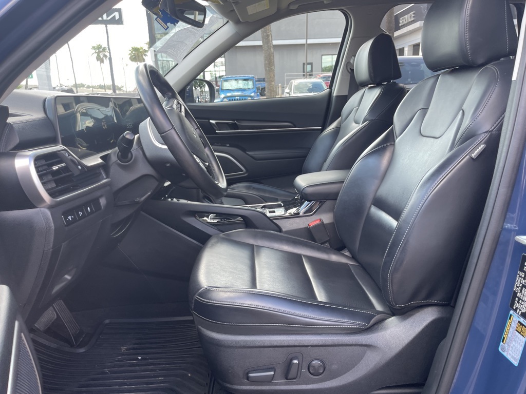 2024 Kia Telluride S photo 8