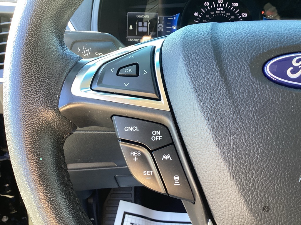 2022 Ford Edge Titanium photo 14