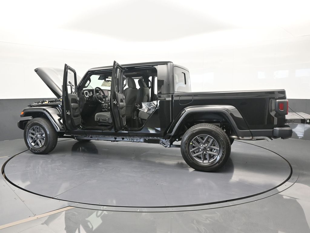 2025 Jeep Gladiator Sport S photo 63