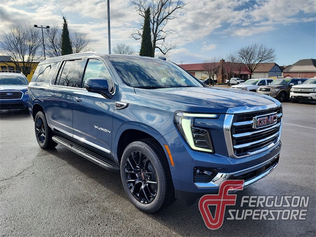 2026 GMC Yukon XL Elevation's photo