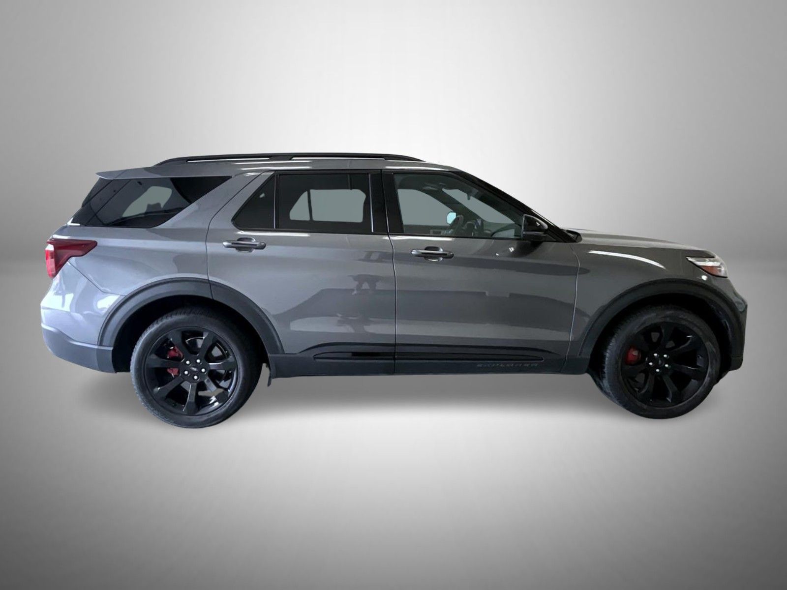 2023 Ford Explorer ST photo 4
