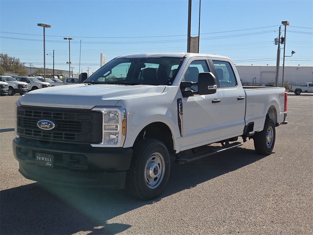2026 Ford F-250 Super Duty XL's photo