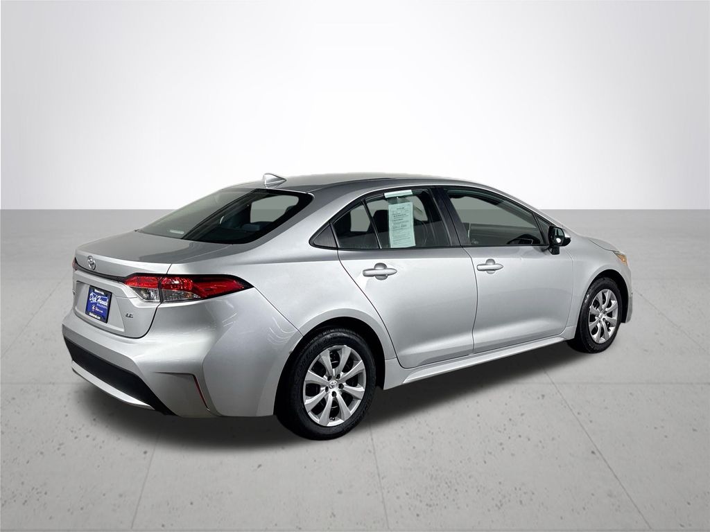 2020 Toyota Corolla LE photo 6