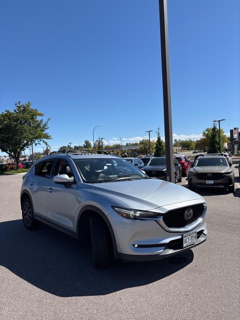 2018 Mazda CX-5 Grand Touring photo 2