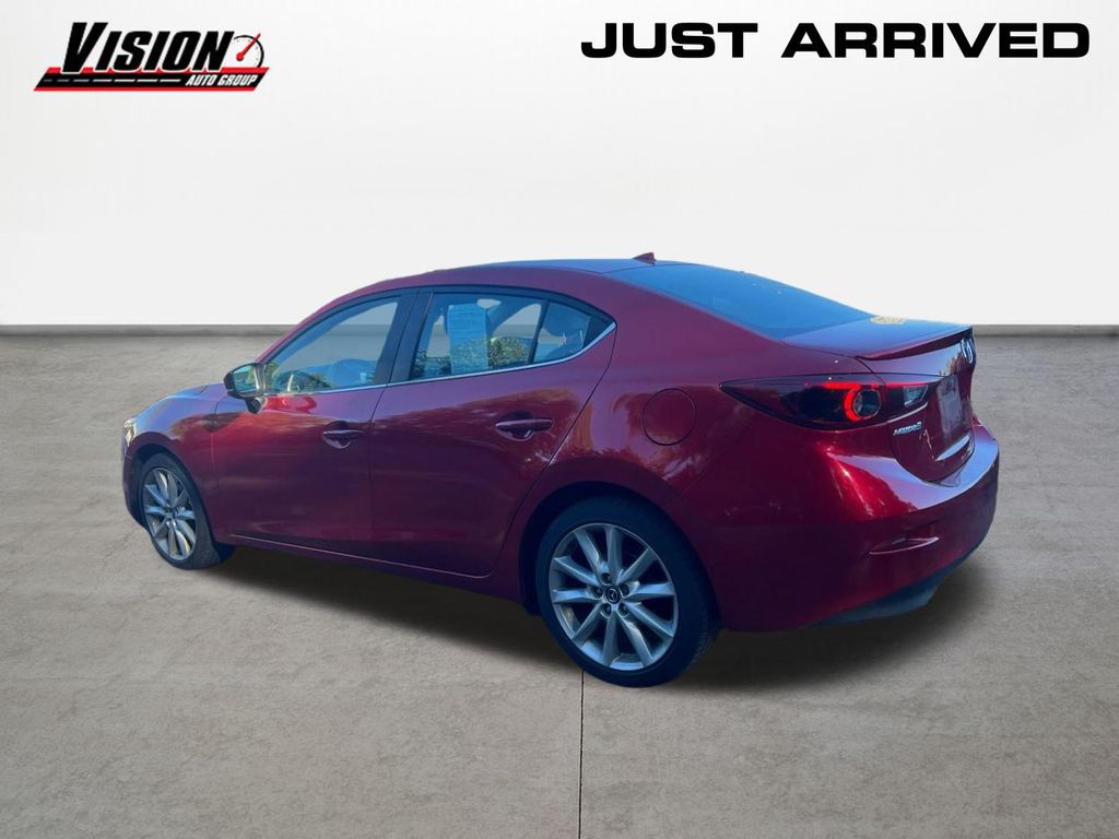 2017 Mazda Mazda3 Grand Touring photo 7