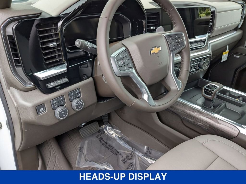 2025 Chevrolet Silverado 1500 LTZ photo 10