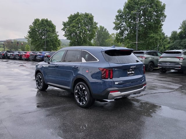 2026 Kia Sorento EX photo 5