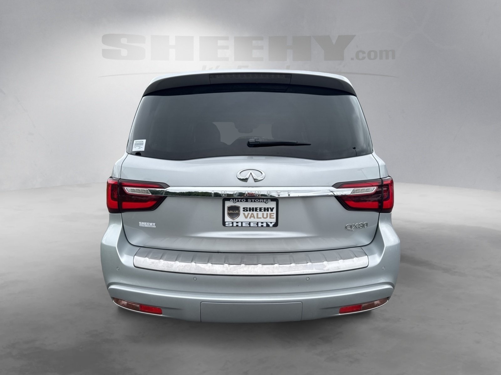 2019 Infiniti QX80 Luxe photo 12