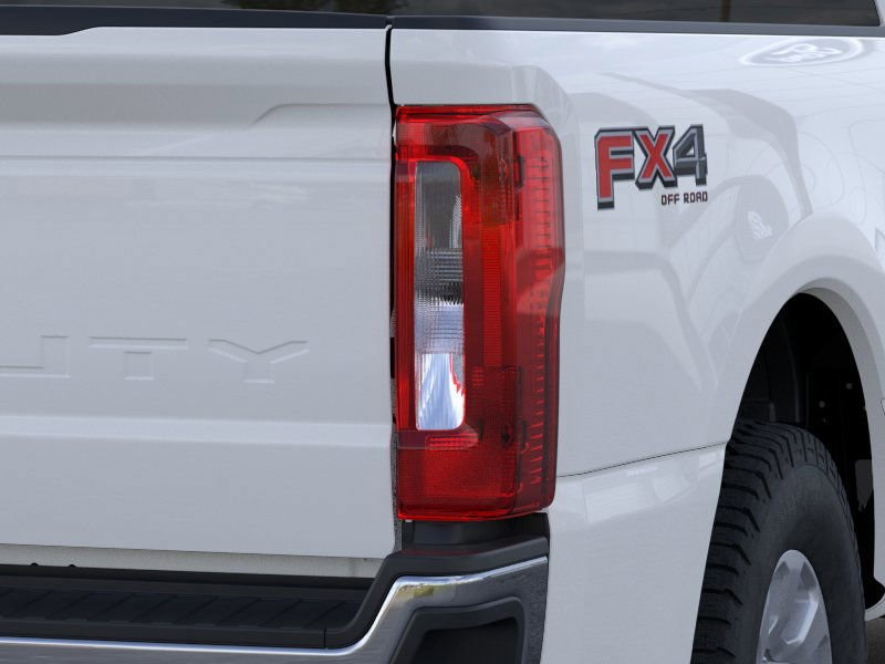 2025 Ford F-350 XLT photo 19