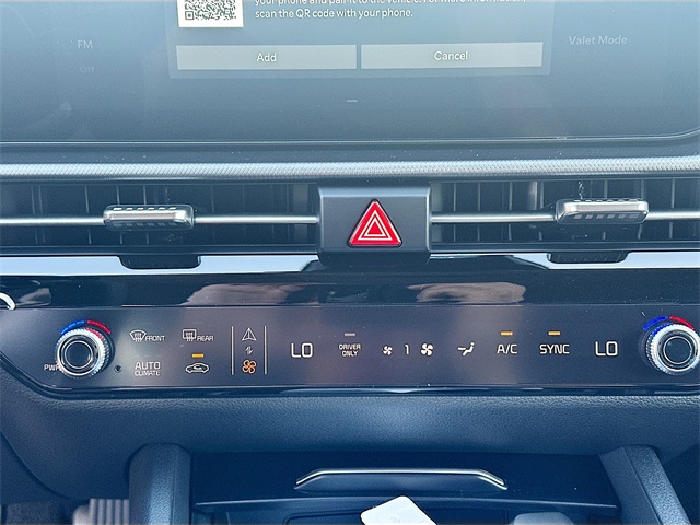 2026 Kia Sportage Hybrid LX photo 14