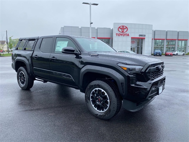 2025 Toyota Tacoma TRD Off Road's photo