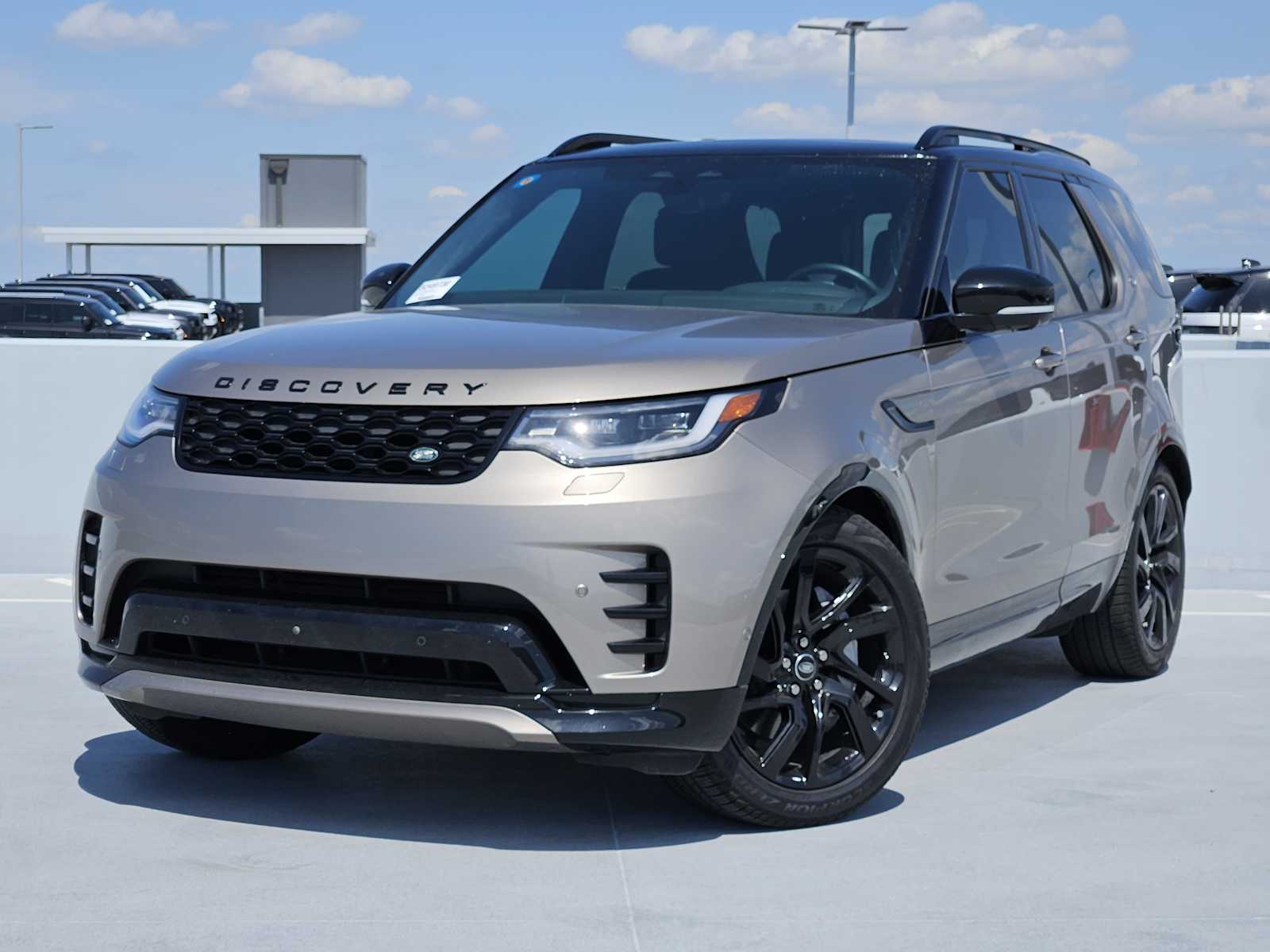 2024 Land Rover Discovery Dynamic SE