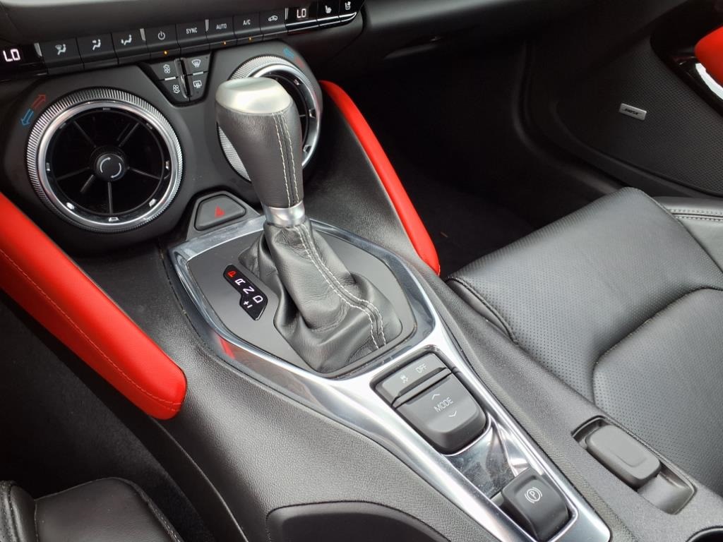 2023 Chevrolet Camaro 2LT photo 15
