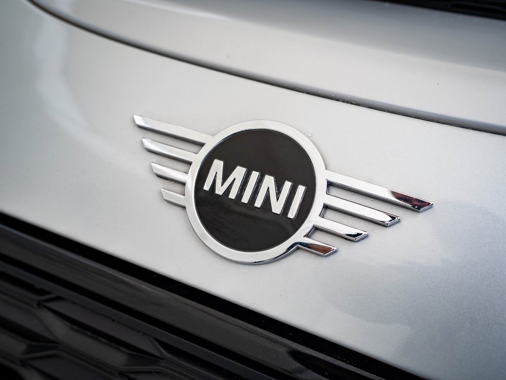 2020 Mini Cooper John Cooper Works ALL4 photo 3