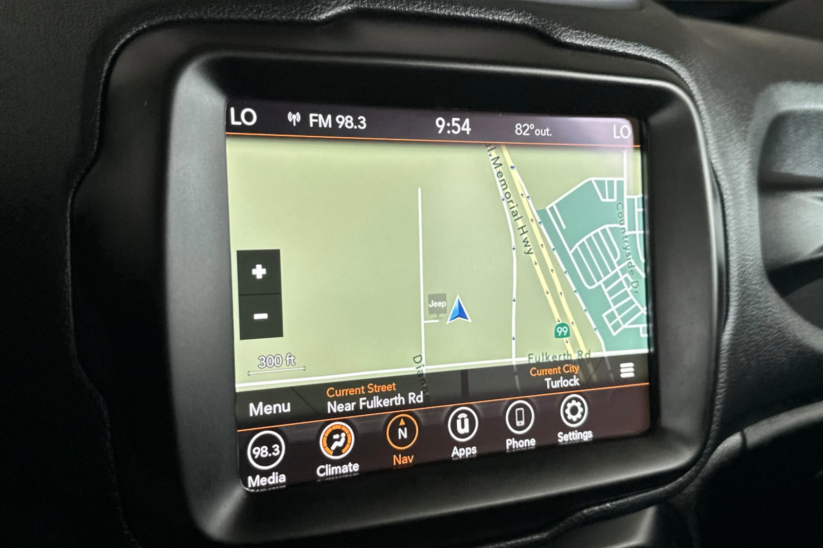 2023 Jeep Renegade Latitude Upland photo 19