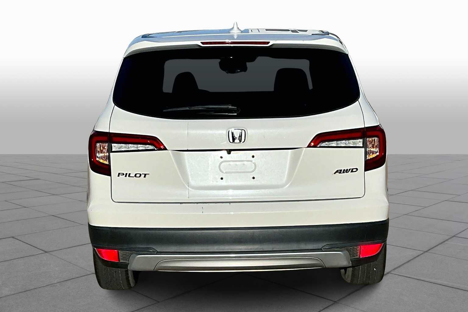 2020 Honda Pilot EX photo 4