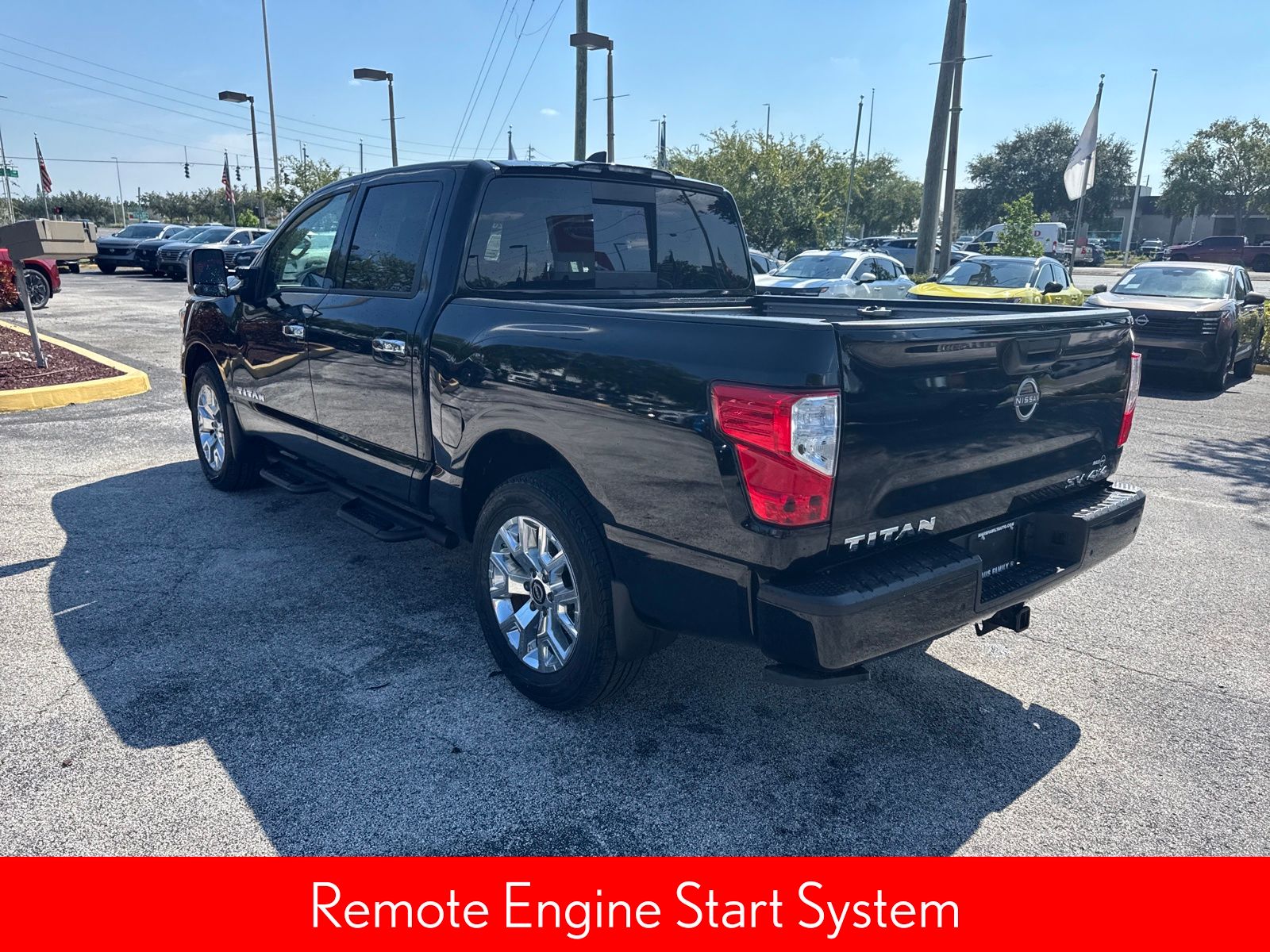 2024 Nissan Titan SV photo 6