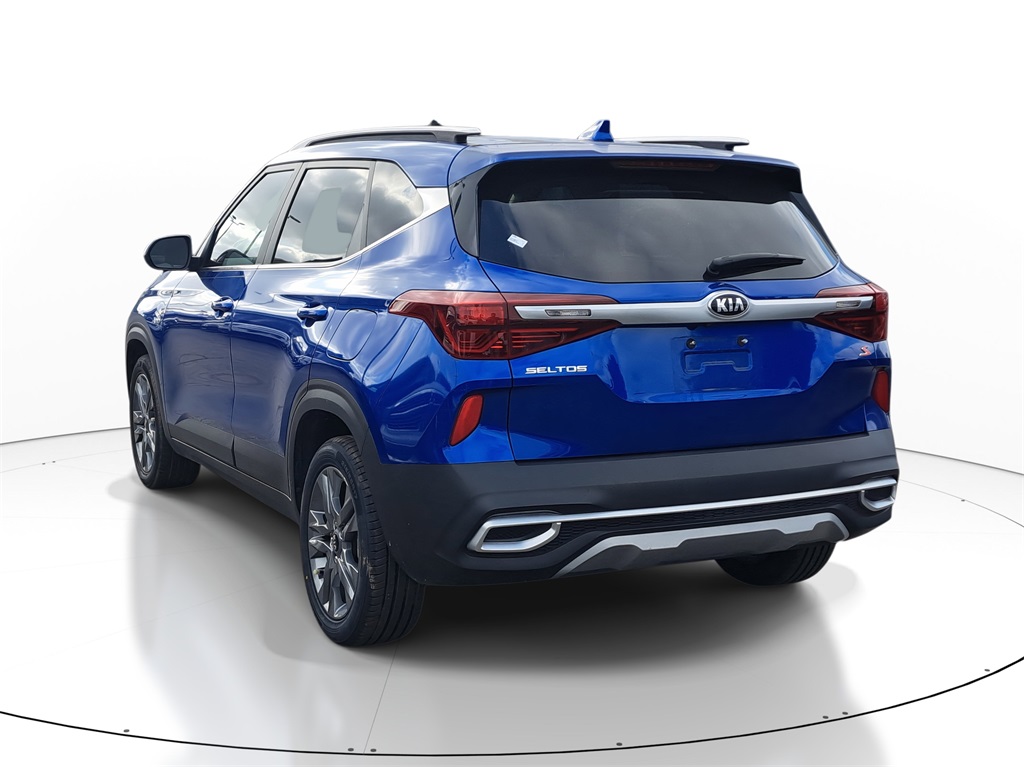 2021 Kia Seltos S photo 3