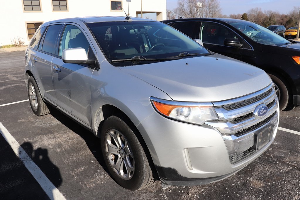 2011 Ford Edge SEL photo 3