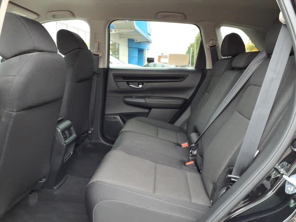 2025 Honda CR-V LX photo 13
