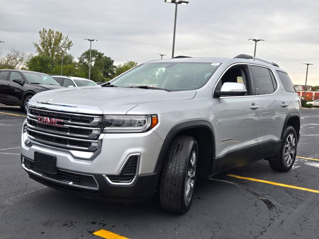 2020 Gmc Acadia SLE photo 3