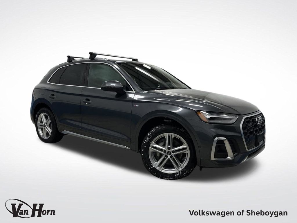 2022 Audi Q5 Prestige's photo