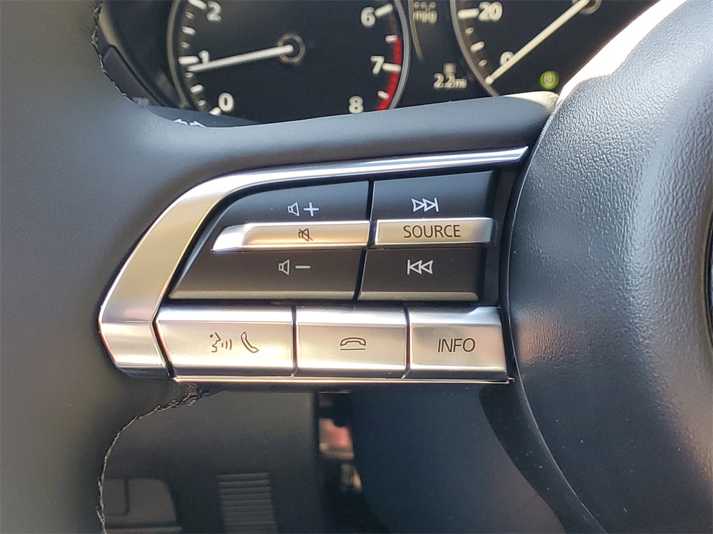 2025 Mazda CX-50 2.5 Select photo 18