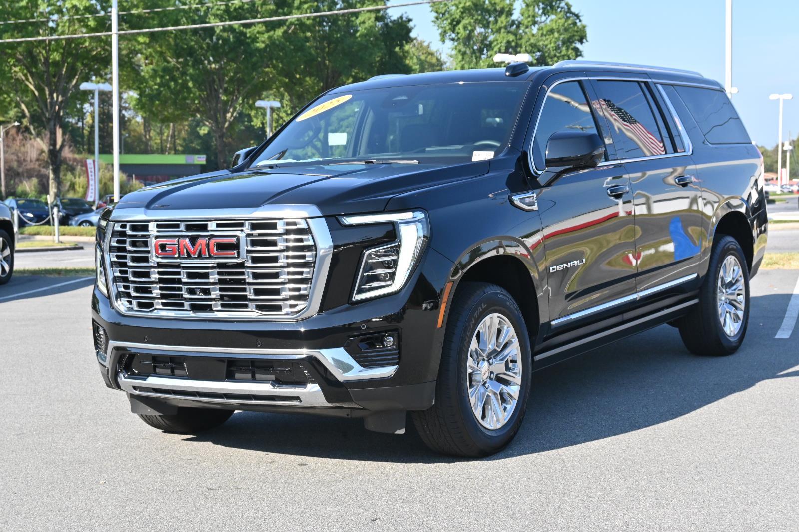 2025 Gmc Yukon XL Denali photo 2