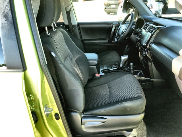 2023 Toyota 4Runner TRD Off-Road photo 13