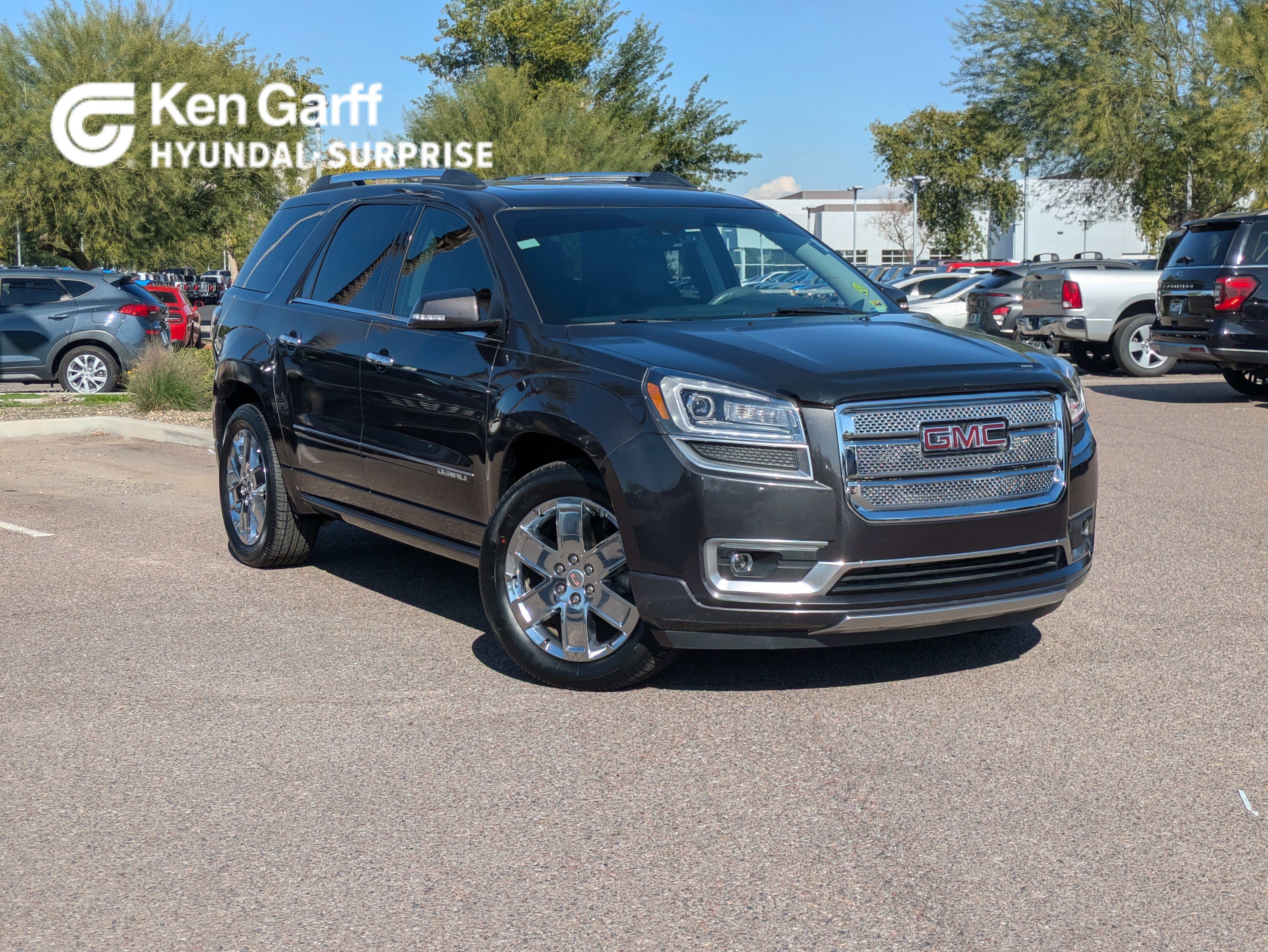 2014 GMC Acadia Denali's photo