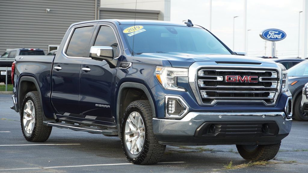 2019 Gmc Sierra 1500 SLT photo 2