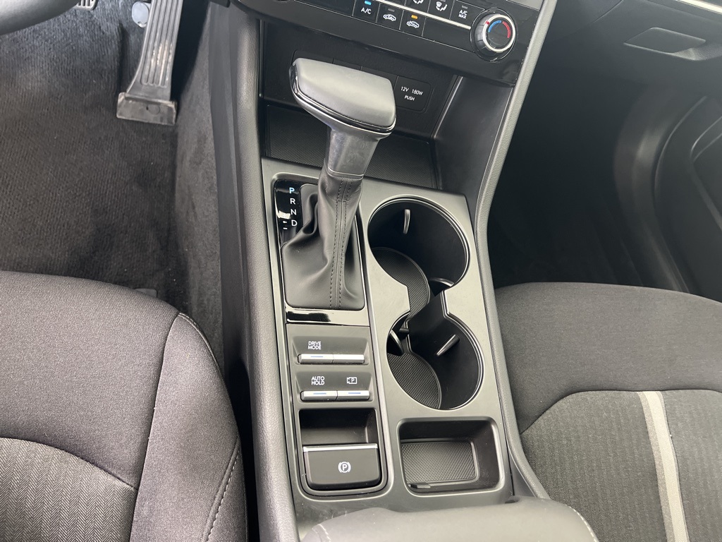 2025 Hyundai Sonata SE photo 22