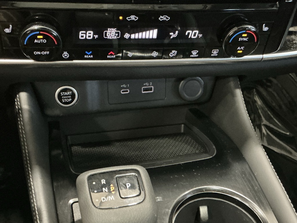 2023 Nissan Rogue SL photo 12