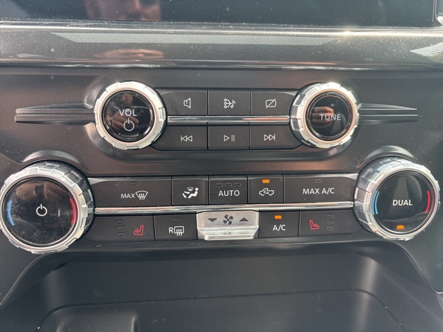2022 Ford F-150 XLT photo 8