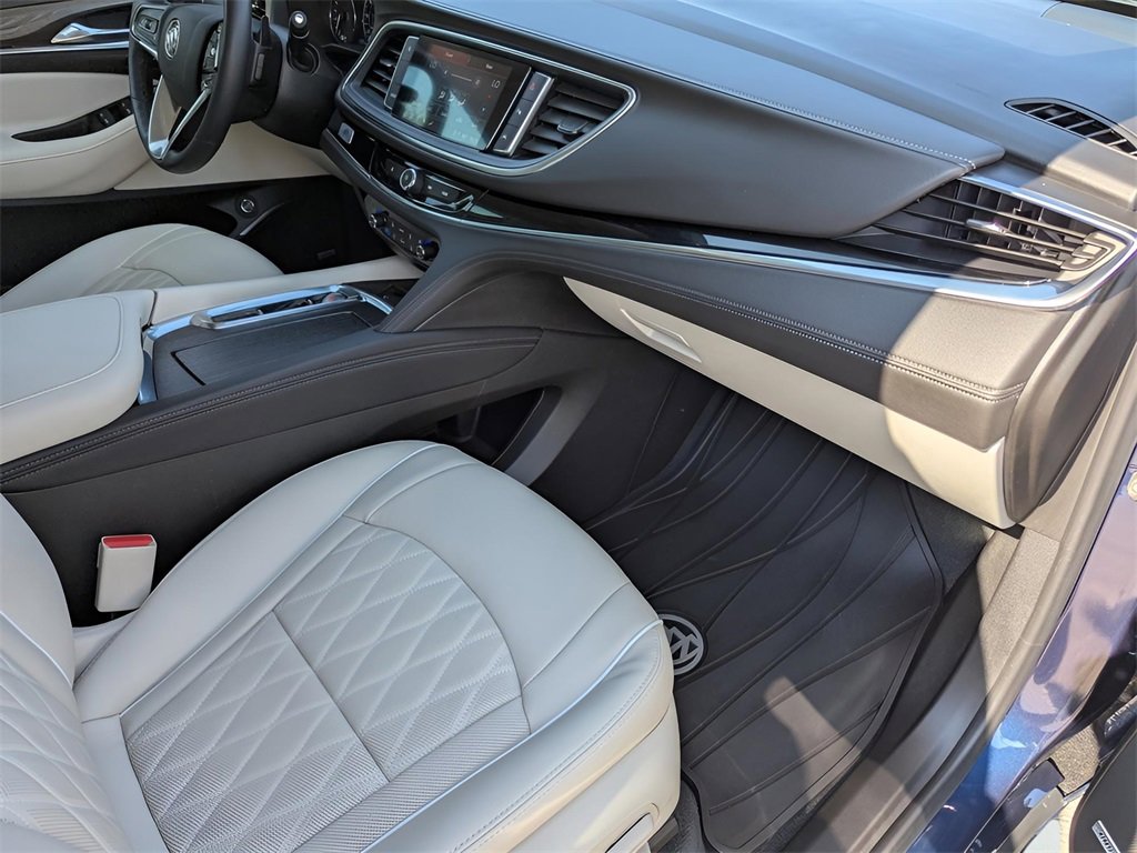 2023 Buick Enclave Avenir photo 26
