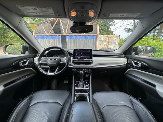 2022 Jeep Compass Limited photo 3