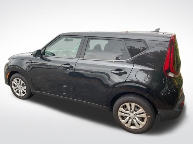 2022 Kia Soul LX photo 4