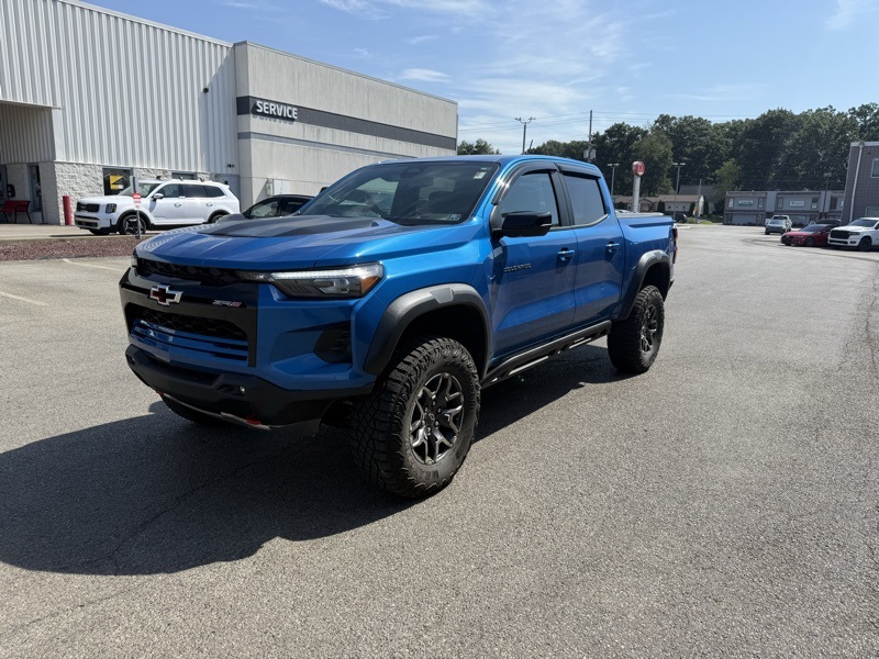 2024 Chevrolet Colorado ZR2 photo 3