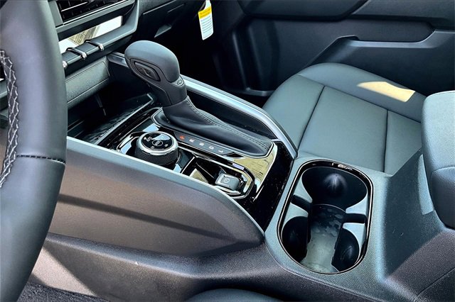 2025 Chevrolet Colorado Trail Boss photo 11