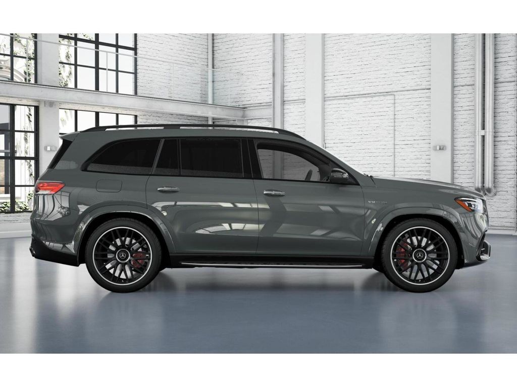 2025 Mercedes Benz GLS AMG 63 4MATIC photo 2