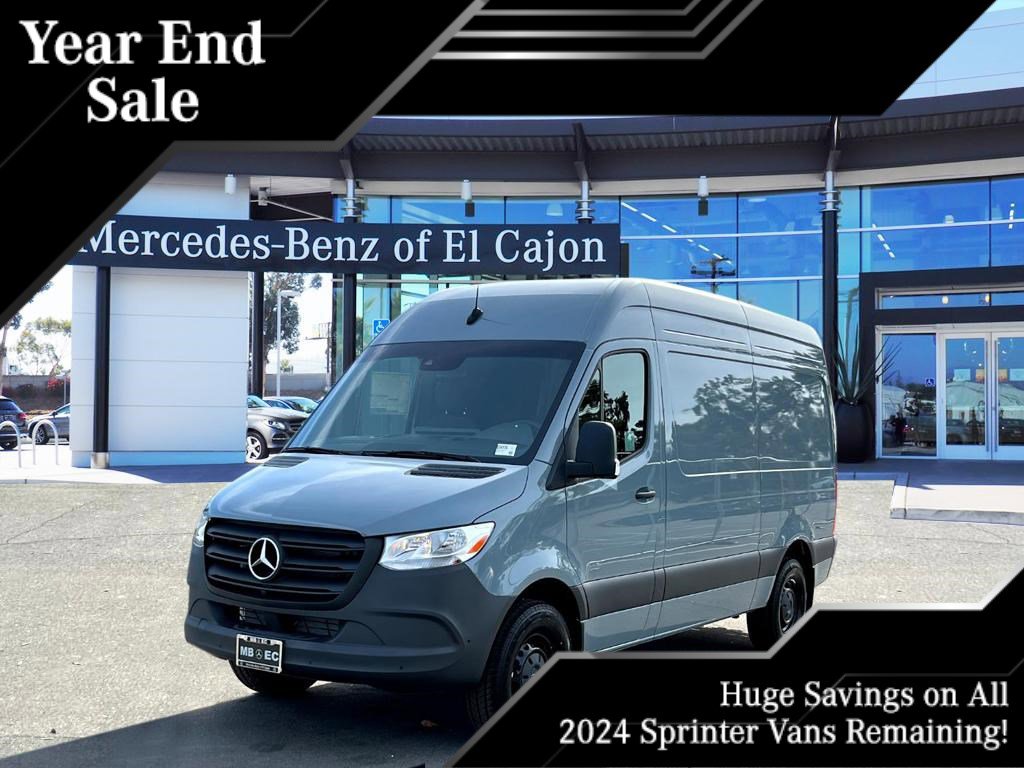 2024 Mercedes-Benz Sprinter Crew Van Base's photo