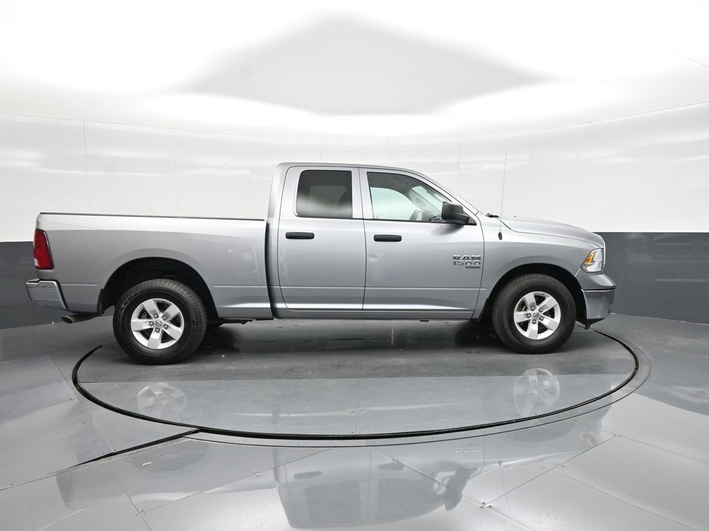 2024 Ram 1500 Classic SLT photo 16