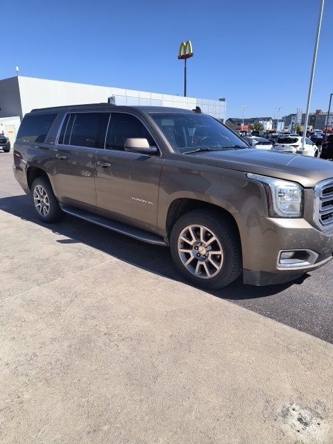 2016 Gmc Yukon XL SLT photo 4